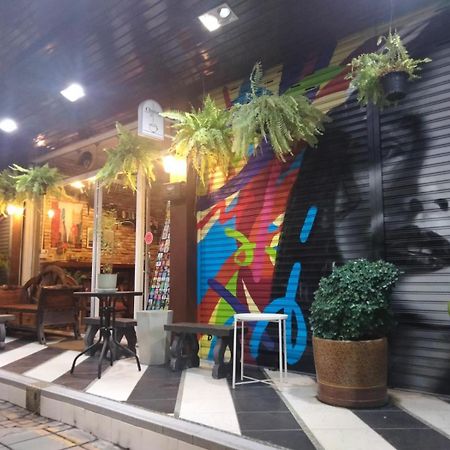 Chaiyee Coffee เชียงใหม่ ภายนอก รูปภาพ